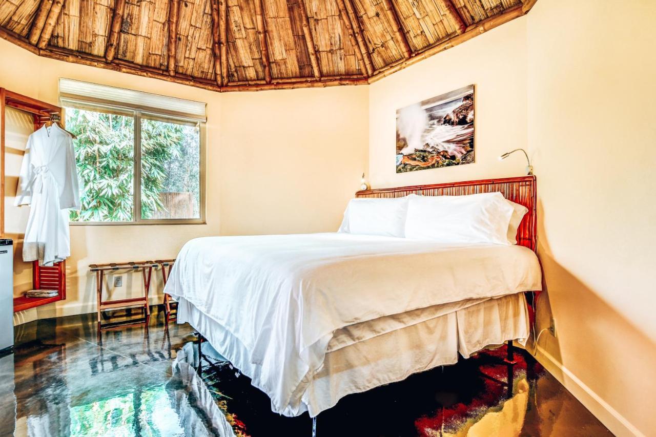 Volcano Eco Retreat By Heart Core Hotels - Adults Only Fern Acres Exterior foto